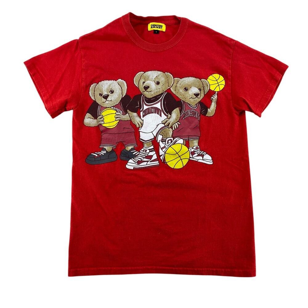Chinatown Market Teddy Bear Basketball Graphic Tee Red Men’s Small